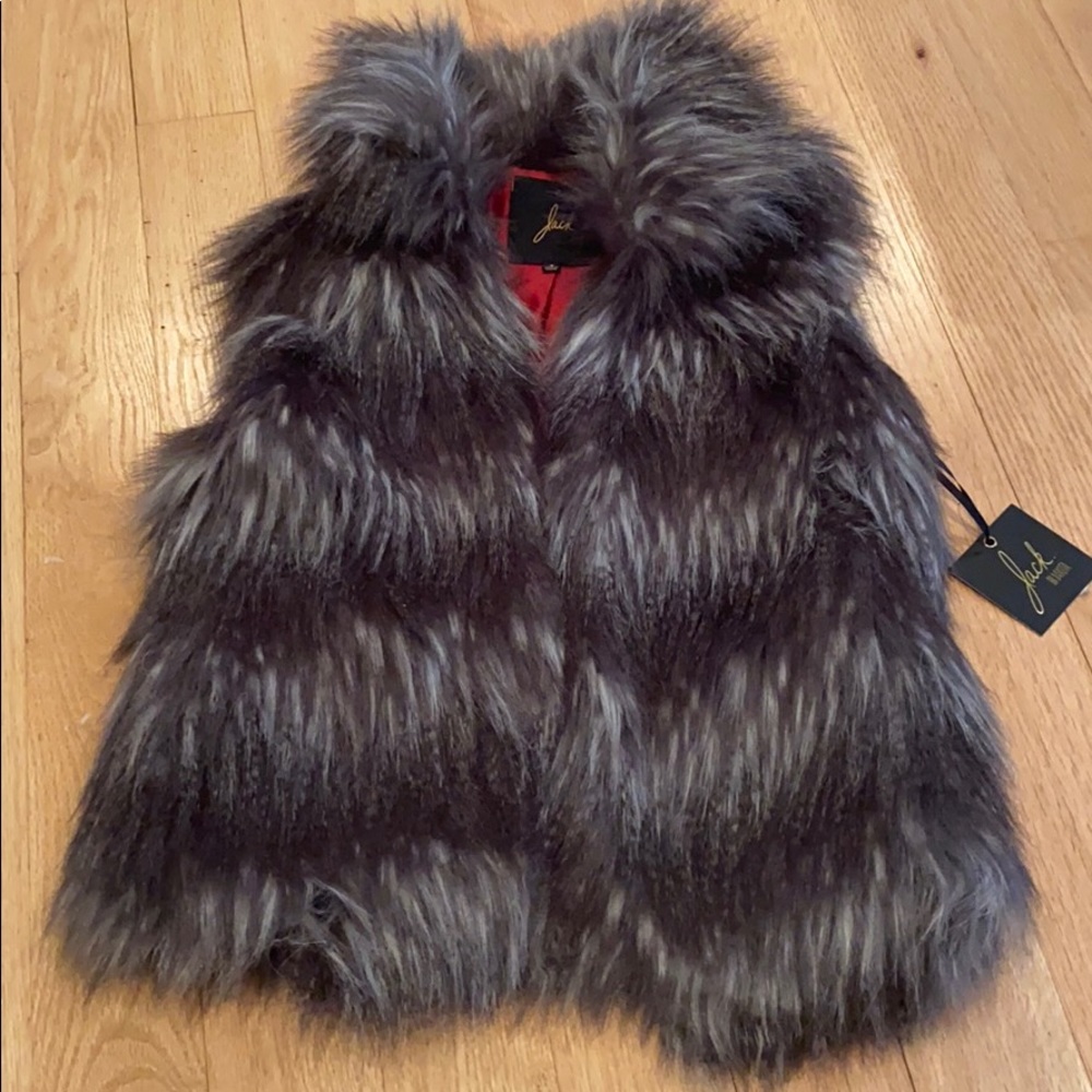Jack BB Dakota faux fur vest